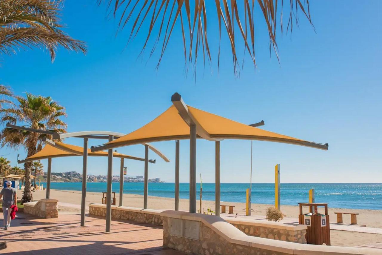 Fuengirola, Primera Linea De Playa Exterior photo